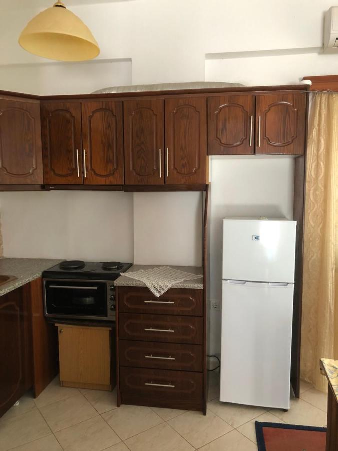 Vila La Tuna Appartement Ksamil Buitenkant foto